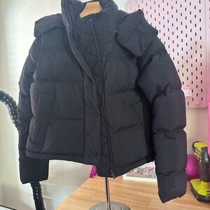 Lululemon Athletica Black Puffer Jacket Size 4. New-Flawless!